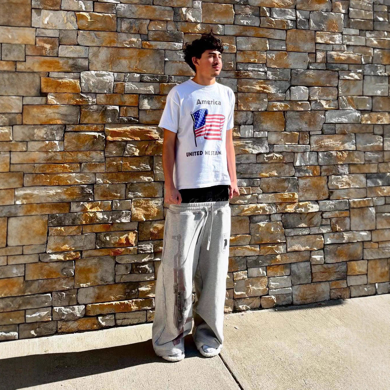 Herren Freizeithose mit einzigartigem Grafikdesign R&B