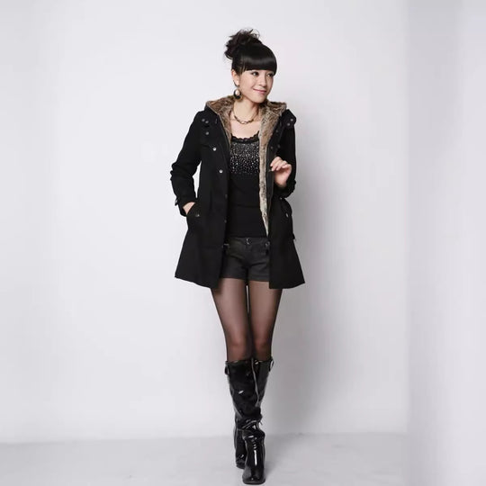 Damen Langer Winterparka mit weichem Innenfutter von R&B