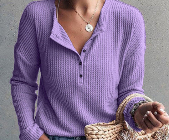 Damen Langarmhemd mit strukturiertem Waffelmuster und modischen Knopfdetails R&B