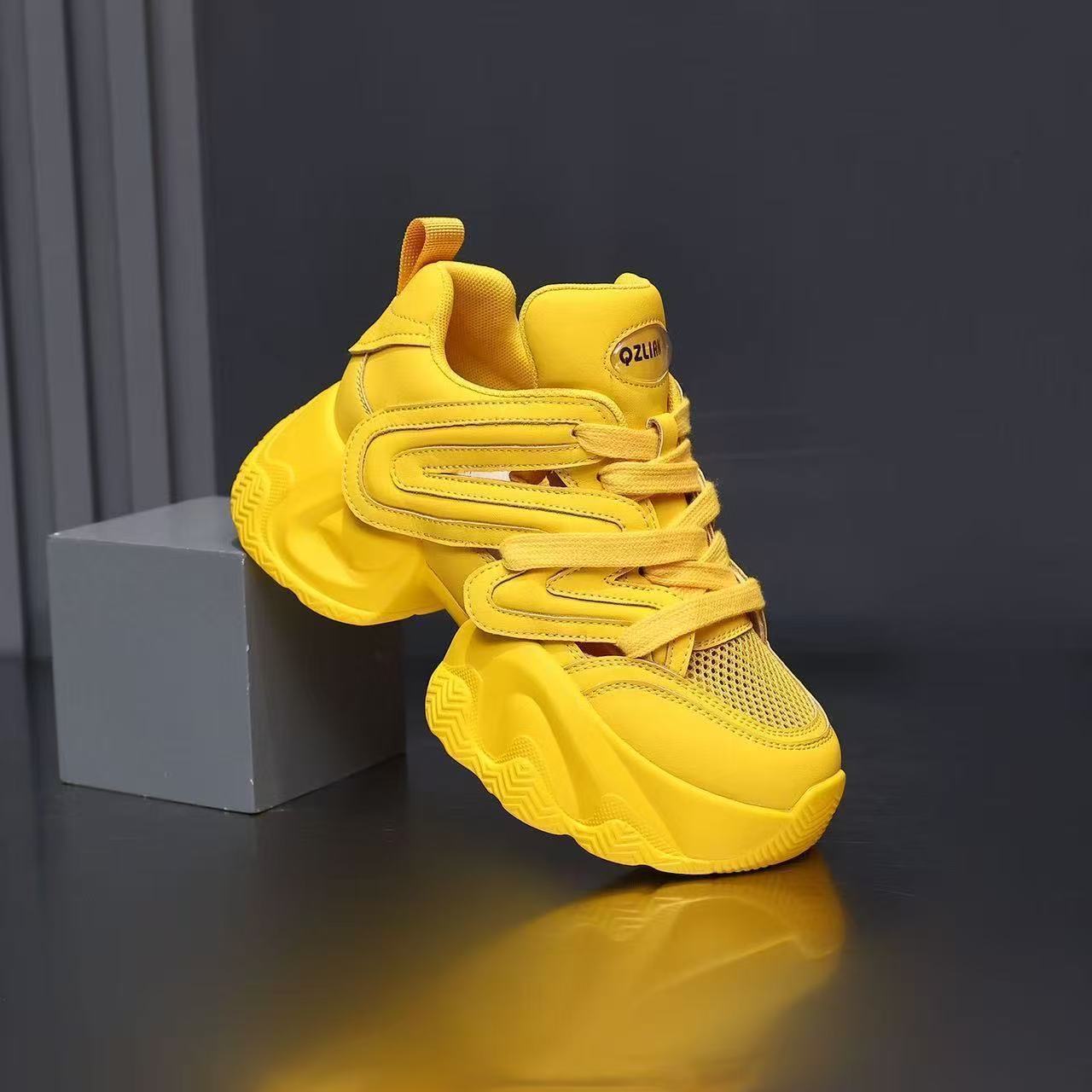 Damen Sportliche Chunky Sneakers mit atmungsaktiver Mesh-Oberfläche und innovativem Dämpfungssystem R&B