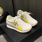 Damen Sportliche Sneakers mit atmungsaktiver Mesh-Oberfläche und reflektierenden Akzenten R&B