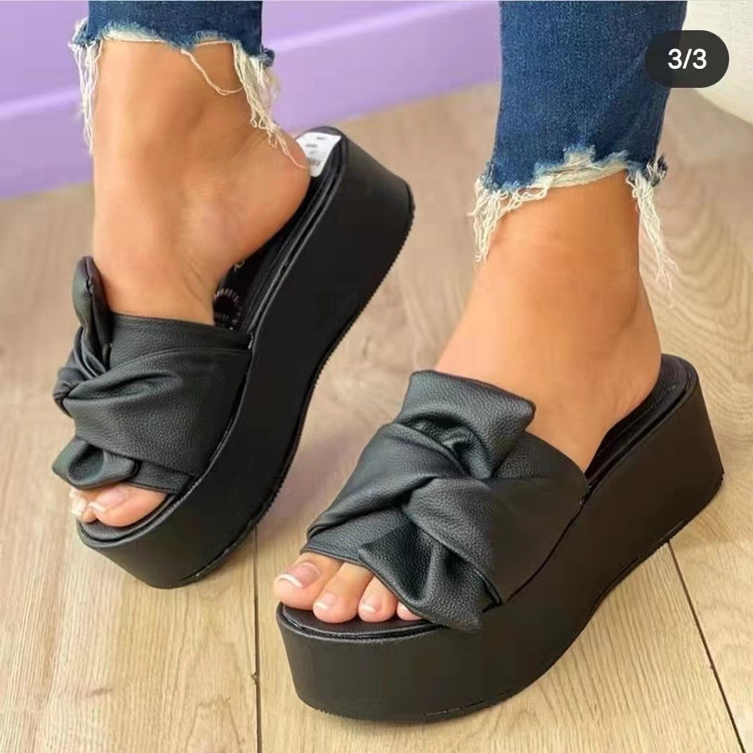 Damen Wedge-Pantoletten mit stilvollem Knotendesign und rutschfester Sohle R&B