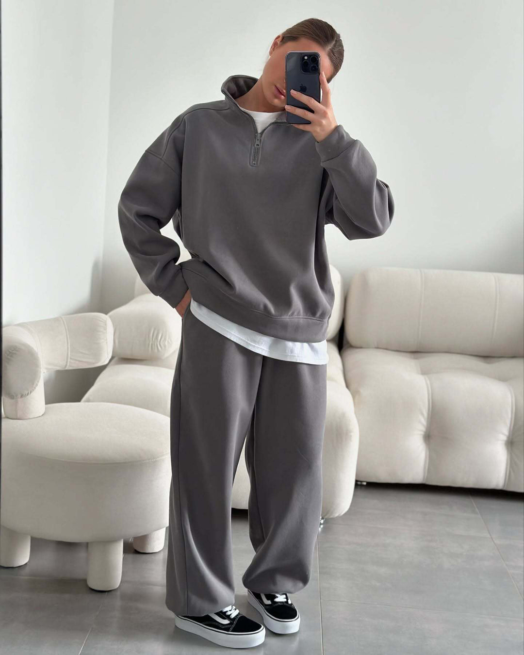 Damen sportlicher Kapuzenpullover mit hohem Kragen und breitem Schnitt R&B