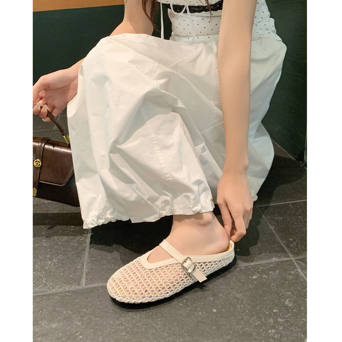 Damen Komfortable Clogs mit verstellbarem Riemen und atmungsaktivem Netzdesign