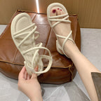 Damen Sandalen mit innovativem Riemendesign und bequemem Fußbett EB