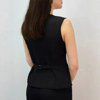 Damen Weste mit elegantem V-Ausschnitt und dekorativen Knöpfen R&B