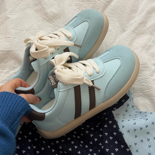 Damen Sportliche Sneakers mit weichem Obermaterial und atmungsaktiven Einsätzen R&B