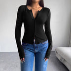 Damen Langarmshirt mit modischer Knopfleiste und figurschmeichelndem Schnitt R&B