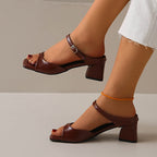 Damen Komfortable Slingback Sandalen mit quadratischer Zehenpartie und blockartigem Absatz