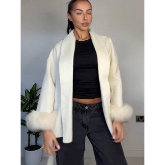 Damen Fuzzi-Robenjacke mit elegantem Gürtel und luxuriösen Ärmeln aus Plüsch R&B