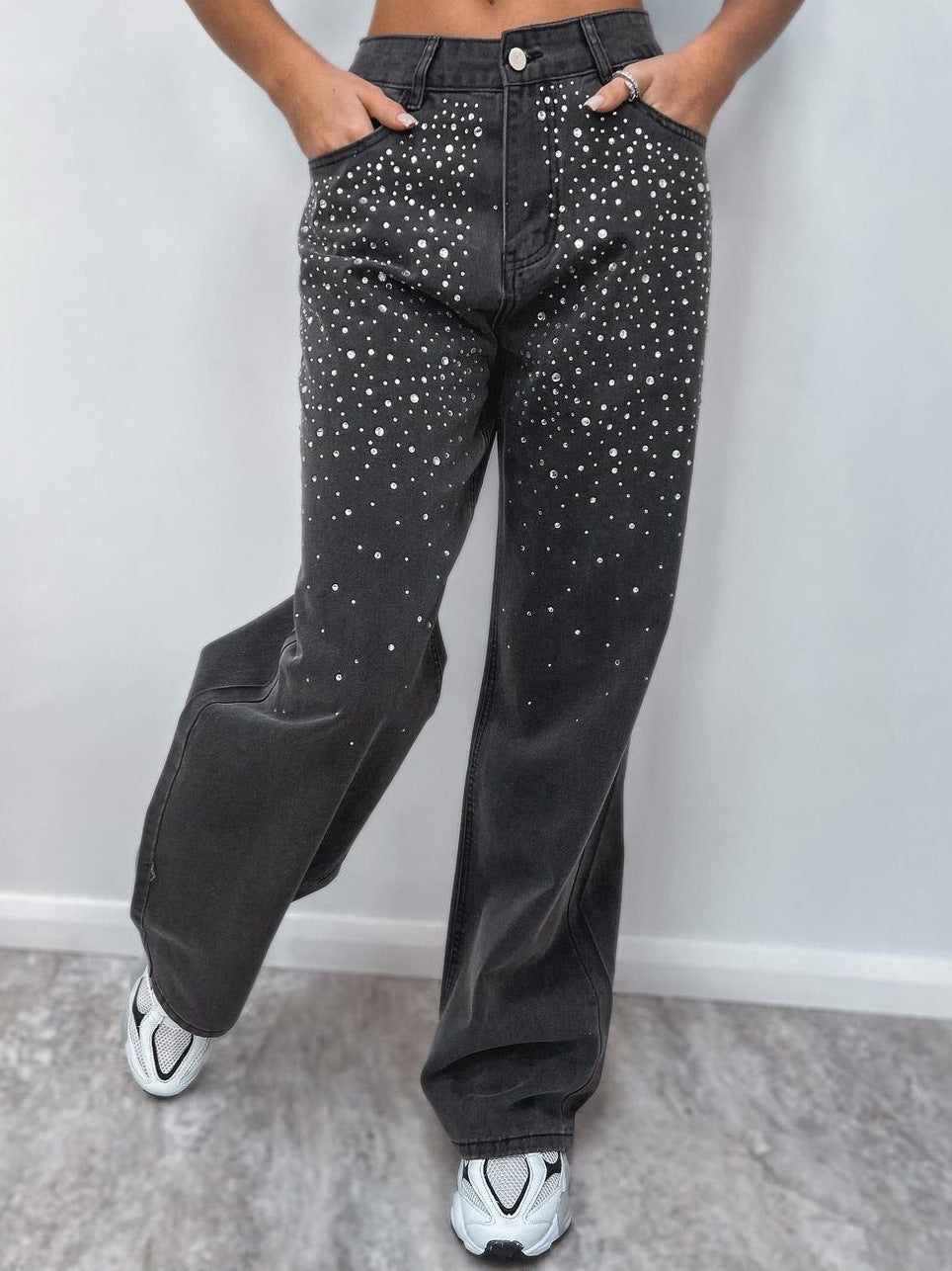 Damen Denim-Hose mit funkelnden Strass-Applikationen R&B