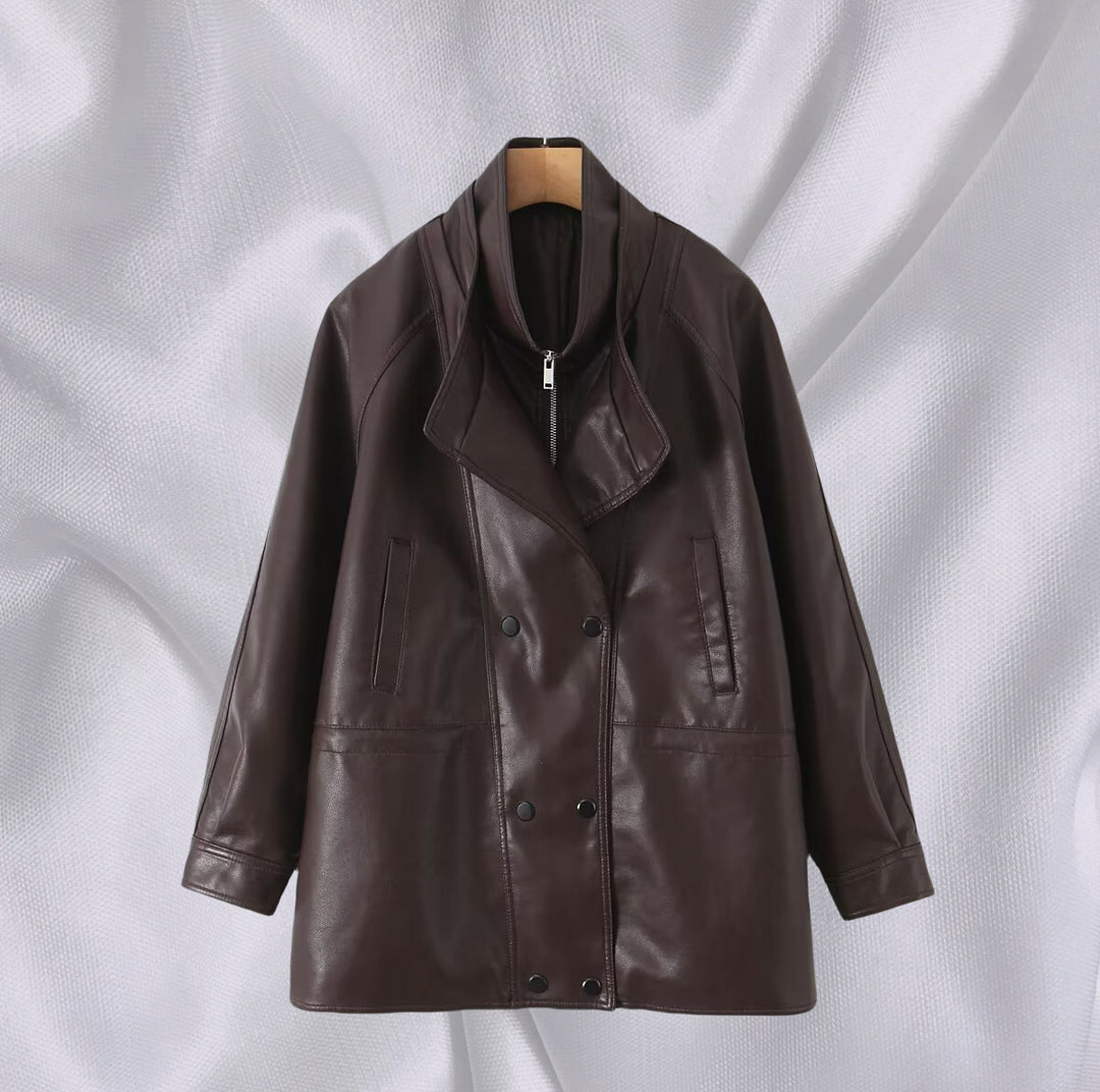 Damen Kunstlederjacke mit breitem Revers und praktischen Taschen R&B