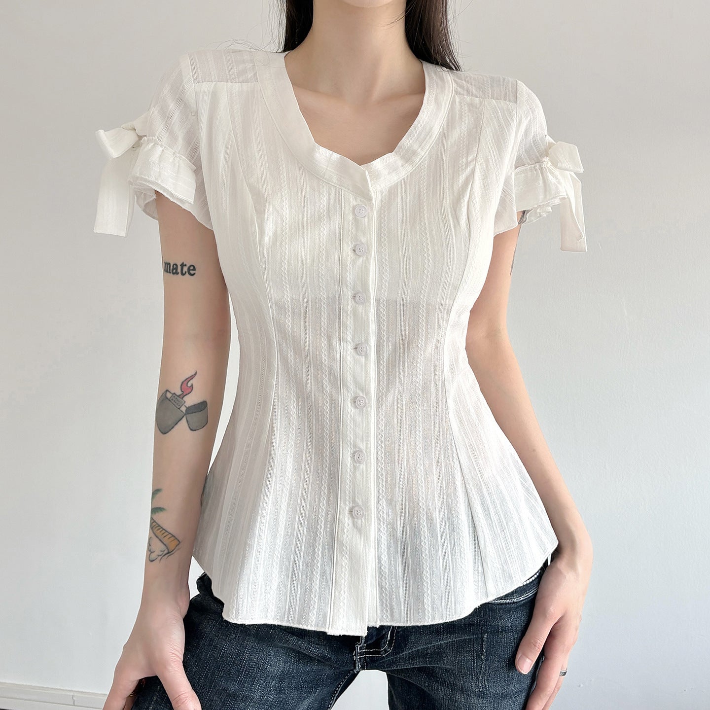 Damen Blusenshirt mit modischem Schnitt und Rüschendetails R&B