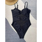 Damen Eleganter Bikini mit stylischen Cut-Out-Details und Metallic-Elementen R&B
