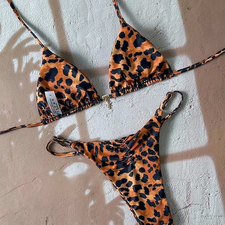 Damen Triangel-Bikini mit stilvollem Leopardenmuster und verspielter Verzierung R&B