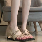 Damen Wedge-Sandalen mit modischen Schnallen und verspieltem Schleifendetail R&B