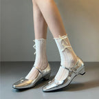 Damen Ballerinas mit blumigen Verzierungen und glänzender Lackoberfläche