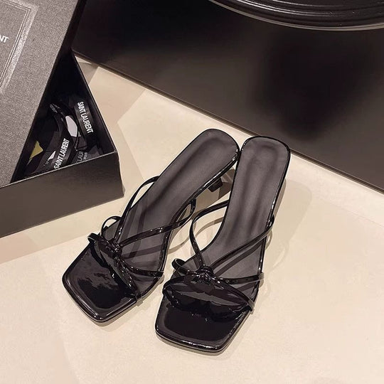 Damen elegante Sandalen mit modischen Riemen und hochhackigem Absatz R&B