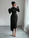 Damen nan figurbetontes Midikleid mit Stehkragen, Taillenraffung und asymmetrischem Saum R&B