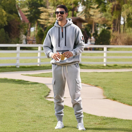 Herren Sportanzug mit praktischem Taschen-Design R&B