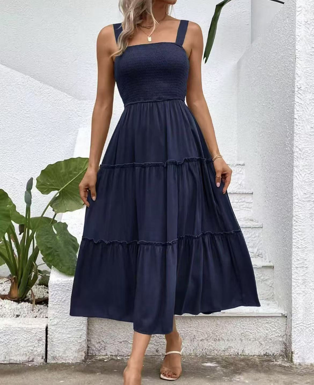 Damen Maxikleid mit elastischem Bustier und fließendem Rock R&B