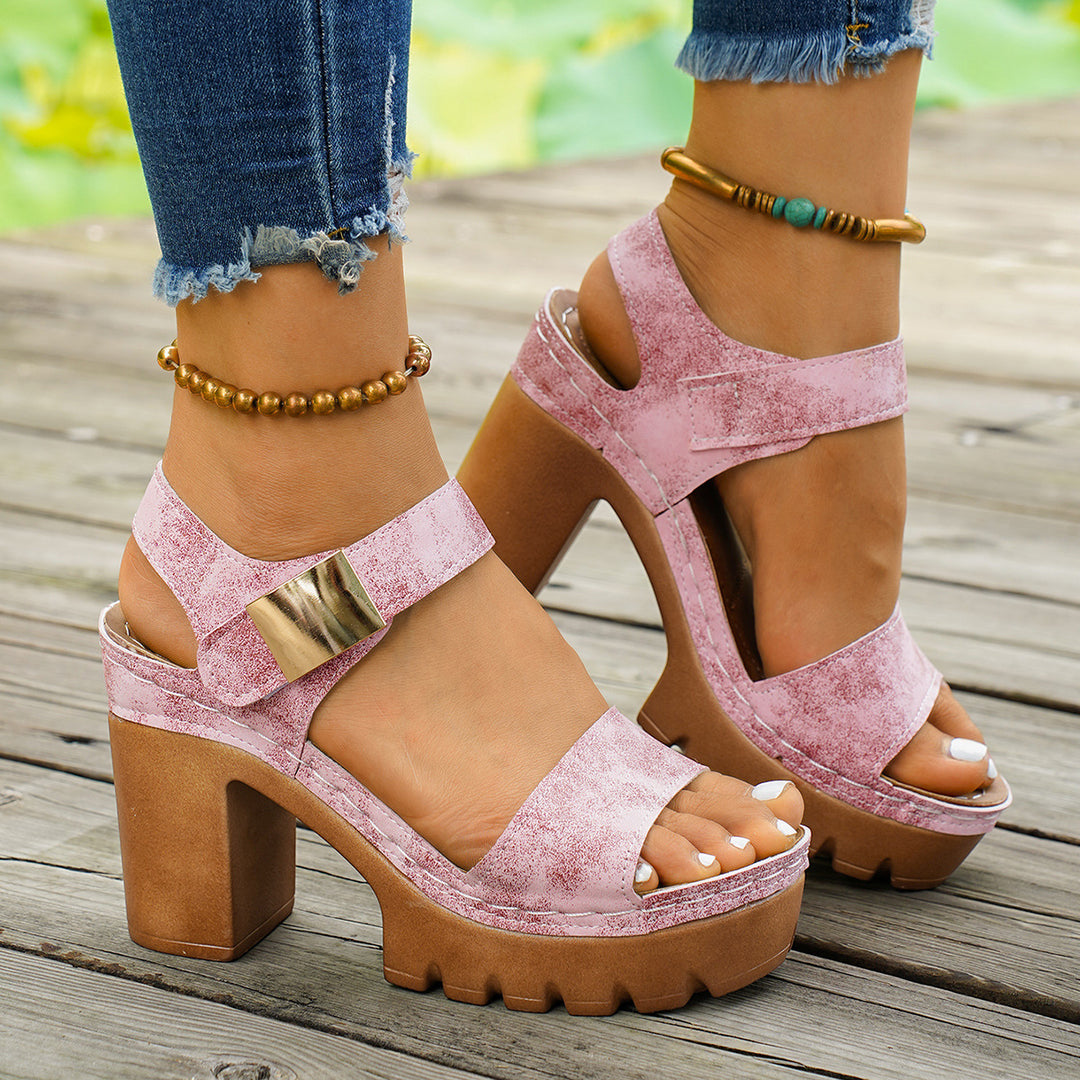 Damen Plateau-Sandalen mit elegantem Riemendesign und komfortabler Sohle R&B