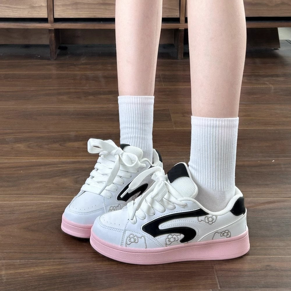 Damen Sportliche Sneakers mit einzigartigem Design und luftigen Einsätzen R&B