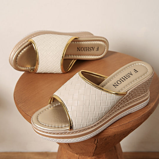 Damen Wedge-Pantoletten mit feinen Details und Komfortsohle R&B