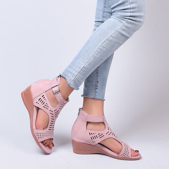 Damen Wedge-Sandalen mit innovativem Cut-Out Design R&B