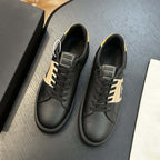 Damen Elegante Sneakers mit grafischem Design und robustem Profil R&B