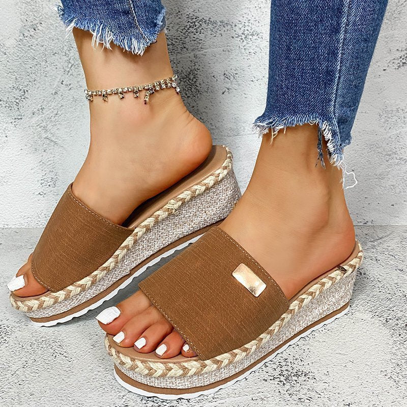 Damen Plateau-Mules mit geflochtenem Bast-Detail und komfortablem Fußbett R&B
