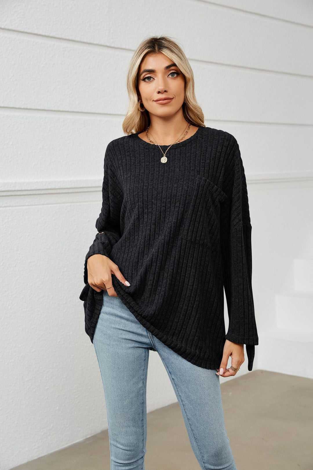 Damen lockeres Strickoberteil mit Baumwolldetail R&B