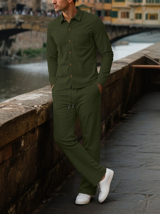 Herren eleganter Freizeitanzug mit strukturierter Oberfläche und praktischen Taschen R&B