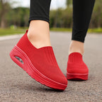 Damen Bequeme und modische Slip-On Sneakers mit innovativer Dämpfungstechnologie