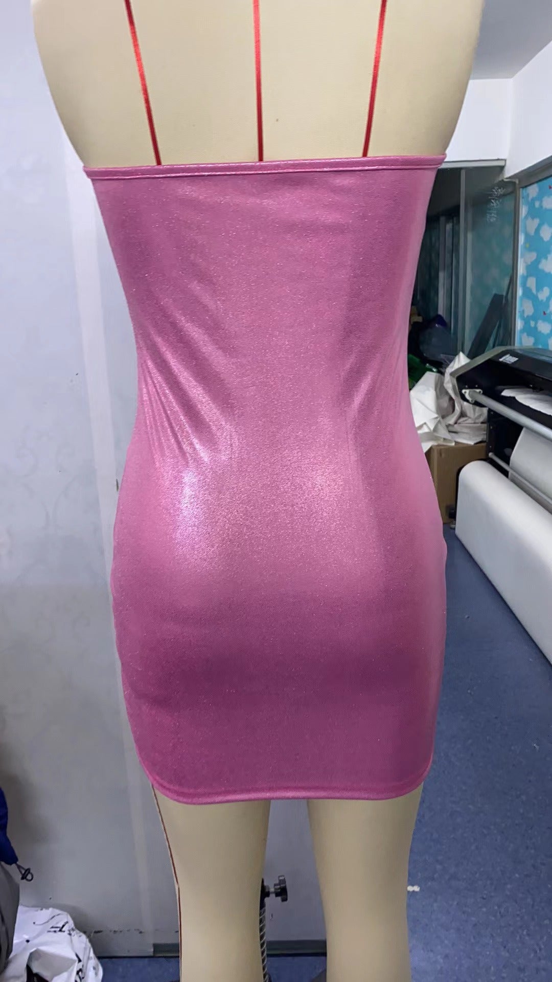 Damen figurbetontes Mini Kleid mit dehnbarem Glitzerstoff R&B