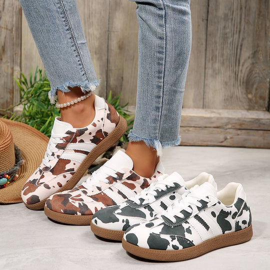 Damen Sportliche Sneakers mit trendigem Kuhdesign R&B