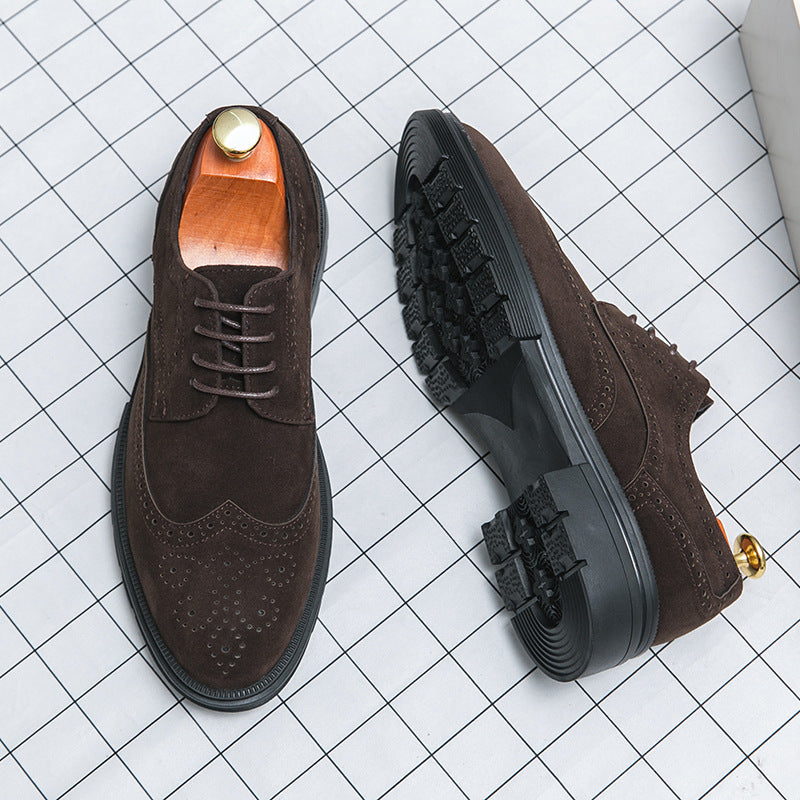 Herren elegante Schnürschuhe aus weichem Wildleder mit modischer Lochmusterung R&B
