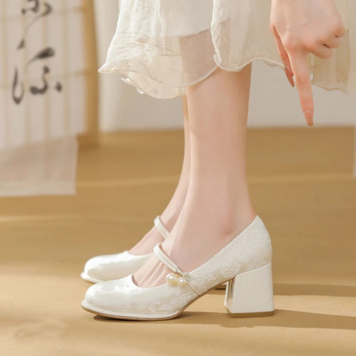 Damen Elegante Ballerinas mit verstellbarem Riemen