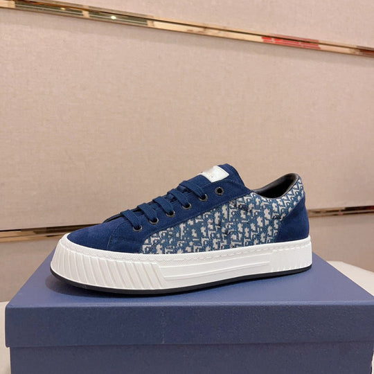 Damen modische Sneakers aus hochwertigem Wildleder mit eleganter Druckstruktur R&B