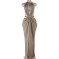 Damen Maxi-Kleid mit raffiniertem Cut-Out-Design und asymmetrischem Saum R&B