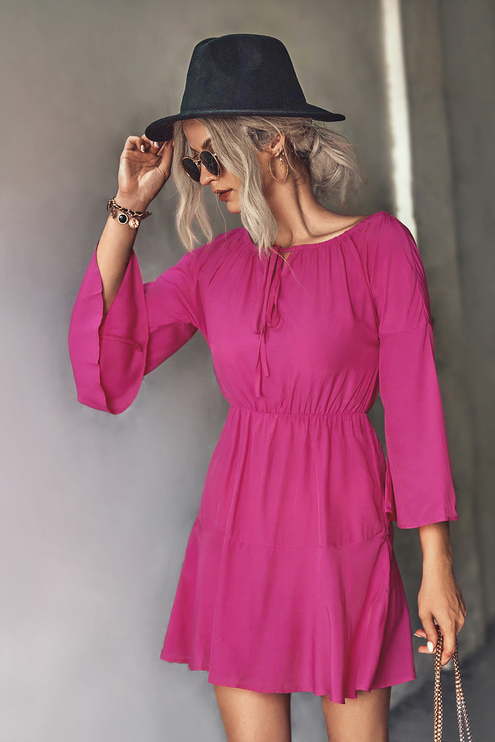 Damen Frühling Minikleid mit elastischem Taillenbund und voluminösen Ärmel R&B