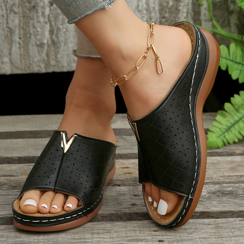 Damen Komfortable Clogs mit floralem Cut-Out-Design und rutschfester Sohle R&B