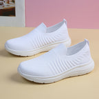 Damen Leichte Slip-On Sneakers mit atmungsaktivem Obermaterial und dämpfender Sohle