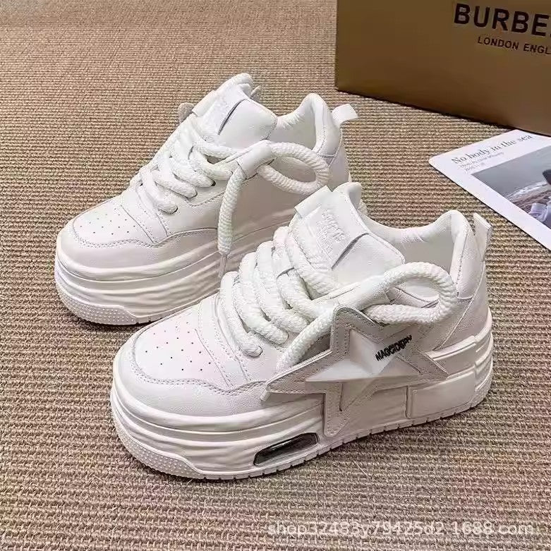 Damen Sportliche Sneakers mit modischem Sternen-Motiv und innovativer Dämpfung