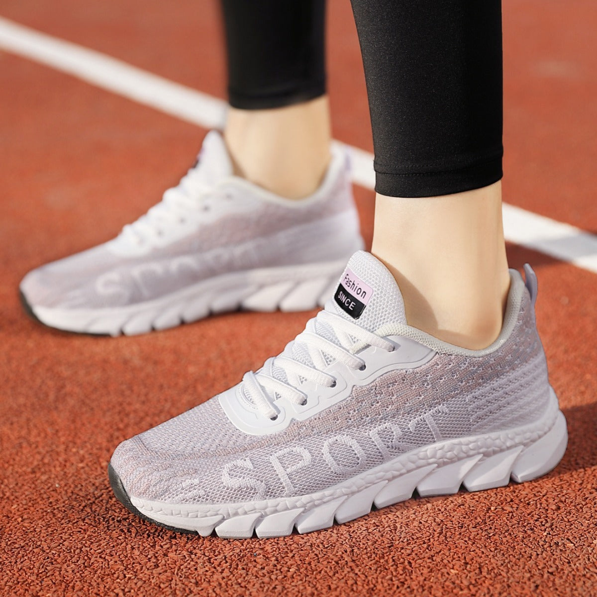 Damen Sportliche Sneakers mit atmungsaktiver Mesh-Oberfläche