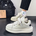 Damen Sneaker mit dicker Laufsohle und modischem Obermaterial R&B