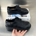 Damen elegante Brogues mit feinem Leder und klassischem Lochdesign R&B
