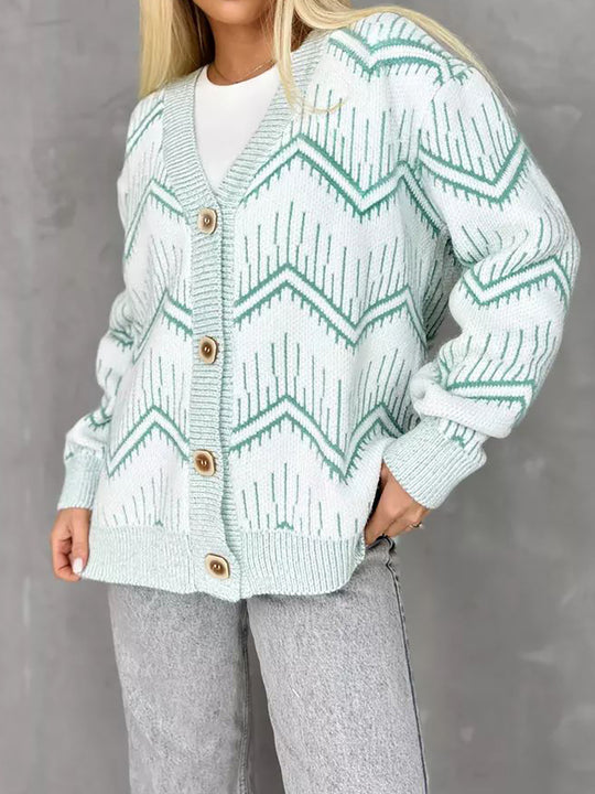 Damen Strickjacke mit modernem Chevron-Muster und erstklassigen Knopfdetails R&B