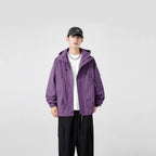 Herren Windbreaker-Jacke mit verstellbarem Kapuzenkragen und praktischen Taschen