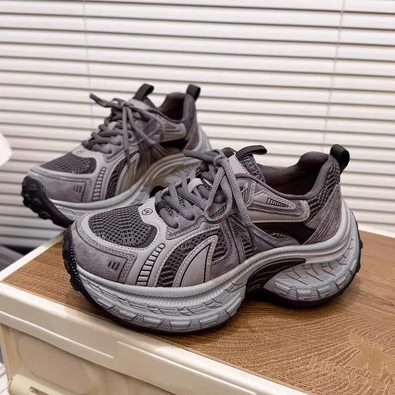 Damen Sportliche Sneakers mit atmungsaktiver Mesh-Konstruktion und dämpfendem Sohlenprofil R&B
